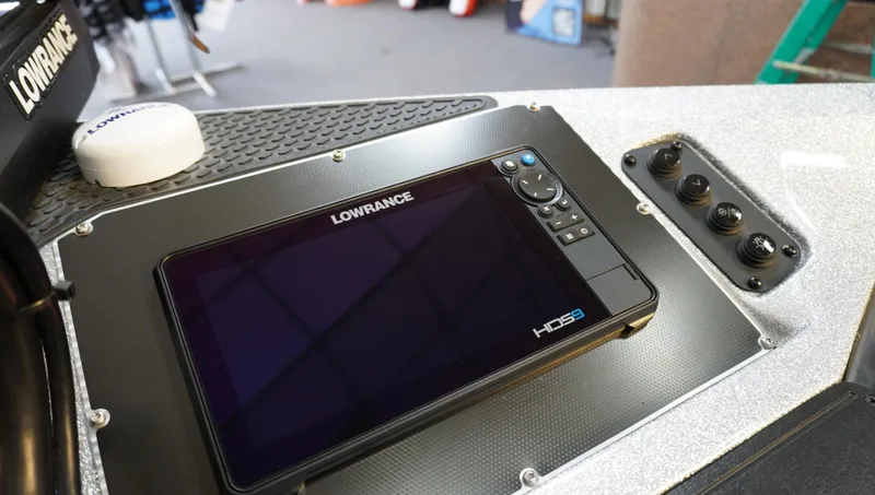 Slide: The Image of 2024 Ranger Z518 Ranger Cup Equipped with Lowrance HDS9 fishfinder and control panel. - 9