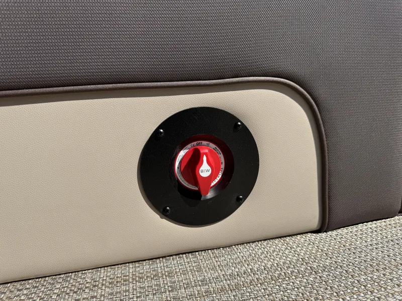 Slide: The Image of 2026 Bentley Pontoons Elite 220 Admiral interior detail with red control knob. - 33