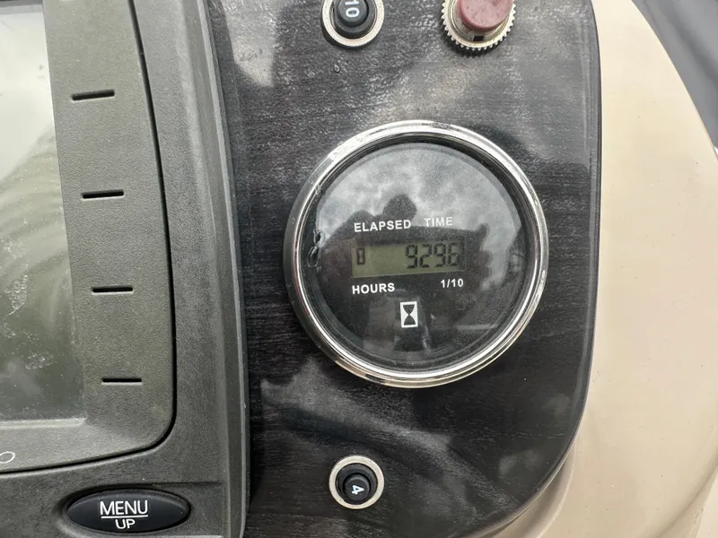 Slide: The Image of Close-up of Sweetwater Premium Edition 200 dashboard, showing elapsed time of 92.6 hours. - 7