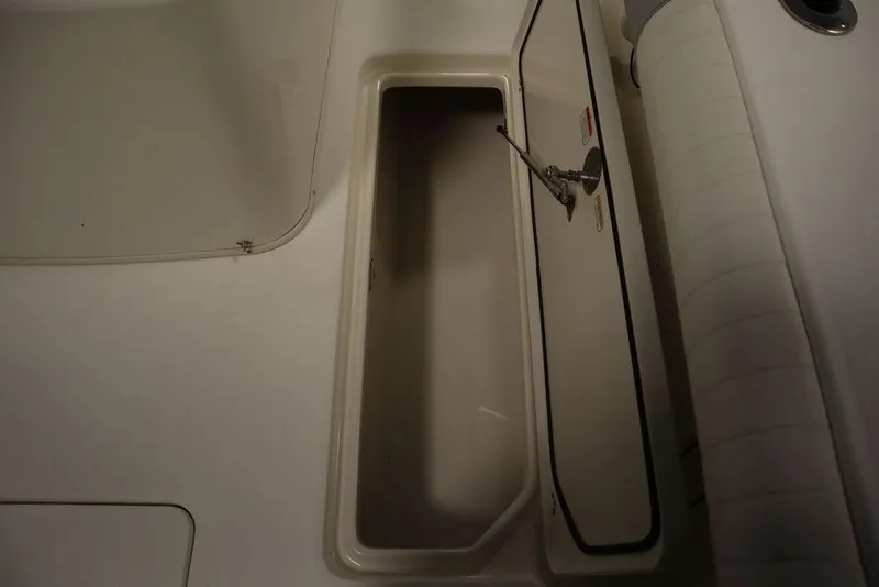 Slide: The Image of Mako 284 Center Console 2017 - 56