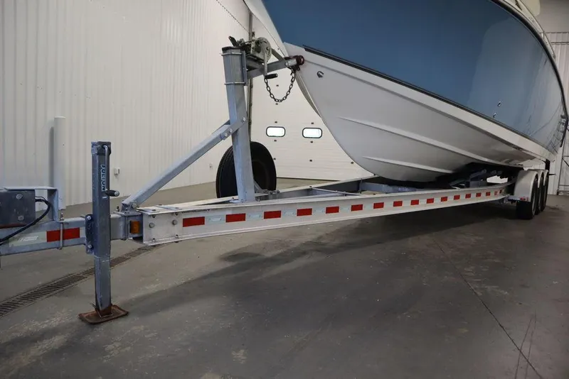 Slide: The Image of Mako 284 Center Console 2017 - 67