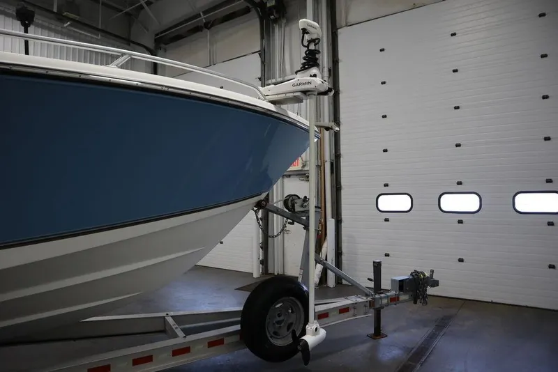 Slide: The Image of Mako 284 Center Console 2017 - 71