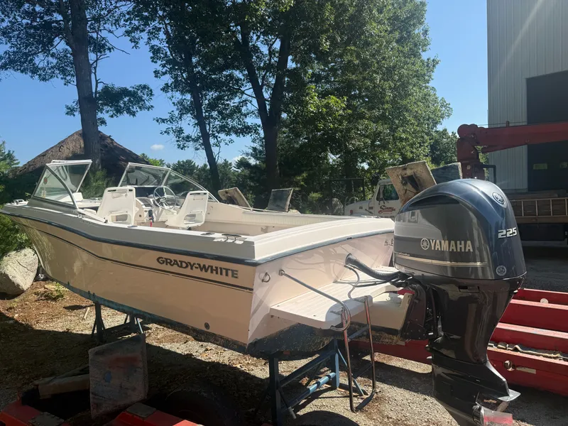 Slide: The Image of Grady-White Tournament 22 1998 - 3