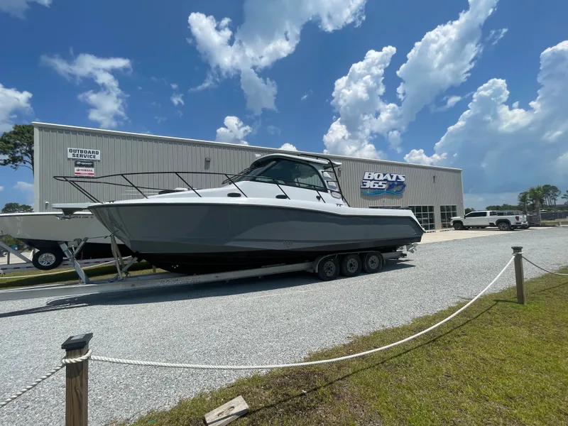 The Image of Boston Whaler 345 Conquest 2011 - 0