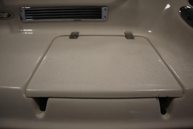 Slide: The Image of Crownline Boats 202 BR 2003 - 54