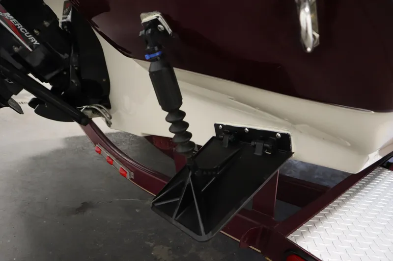 Slide: The Image of Crownline Boats 202 BR 2003 - 60