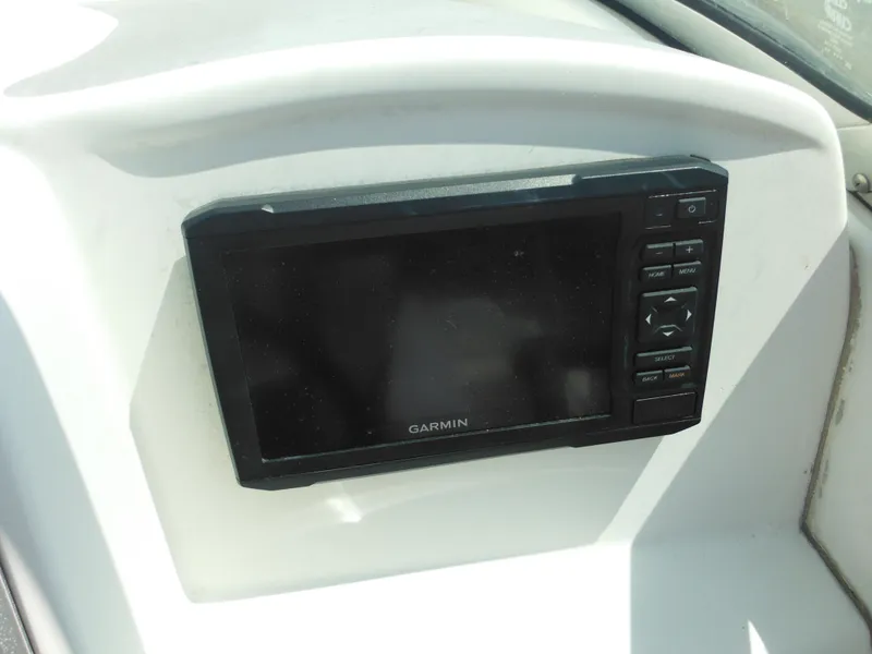 Slide: The Image of Garmin navigation system on 2004 Hydra-Sports Lightning 202 DC boat dashboard. - 13