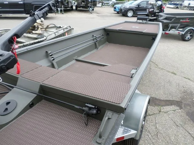 Slide: The Image of Gator-Tail Gator 1748 2025 - 5