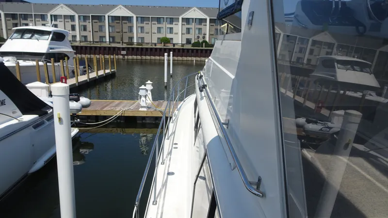 Slide: The Image of Carver 440 Aft Cabin Motor Yacht 1994 - 13