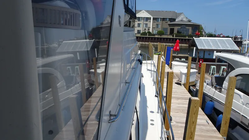 Slide: The Image of Carver 440 Aft Cabin Motor Yacht 1994 - 14