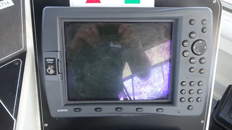 Slide: The Image of Carver 440 Aft Cabin Motor Yacht 1994 - 21