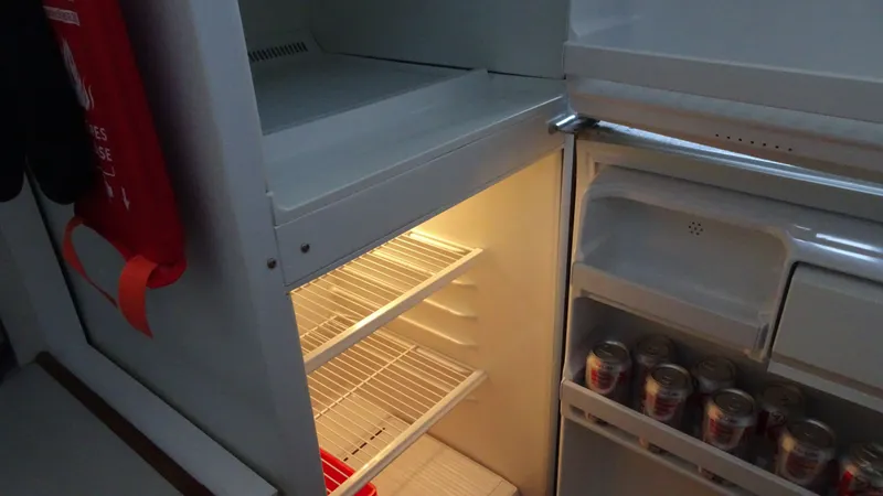 Slide: The Image of Carver 440 Aft Cabin Motor Yacht 1994 - 39