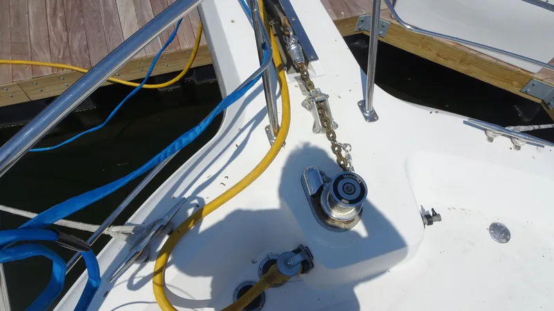 Slide: The Image of Carver 440 Aft Cabin Motor Yacht 1994 - 65