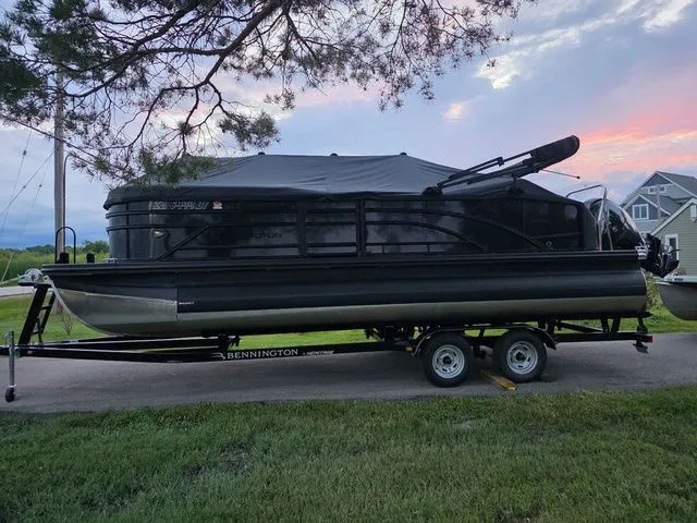 Slide: The Image of Bennington 22SSB 2026 - 7