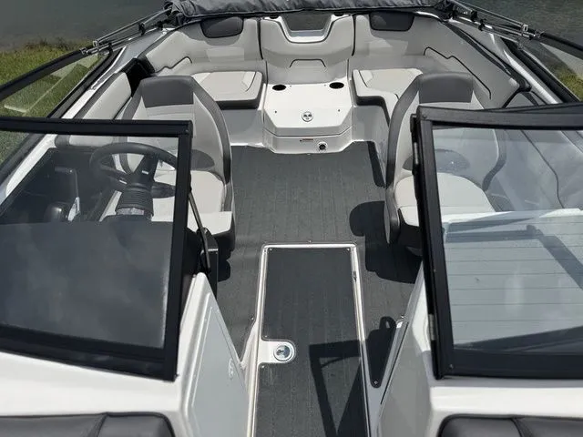 Slide: The Image of Yamaha SX190 2024 - 22