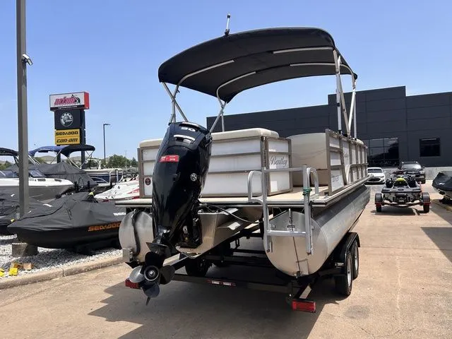 Slide: The Image of Bentley Pontoons 220 Bentley Fish 2020 - 3