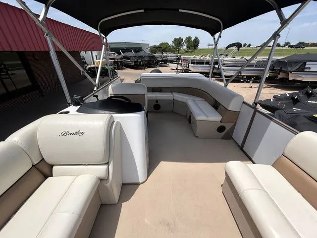 Slide: The Image of Bentley Pontoons 220 Bentley Fish 2020 - 8
