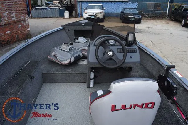 Slide: The Image of Lund 1625 Classic SS 2008 - 13