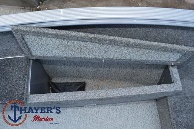 Slide: The Image of Lund 1625 Classic SS 2008 - 16