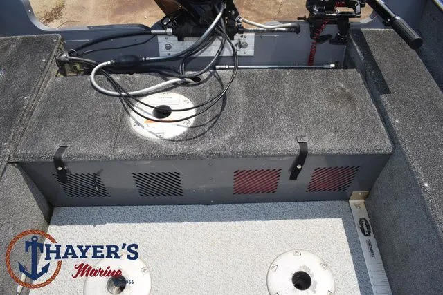 Slide: The Image of Lund 1625 Classic SS 2008 - 18