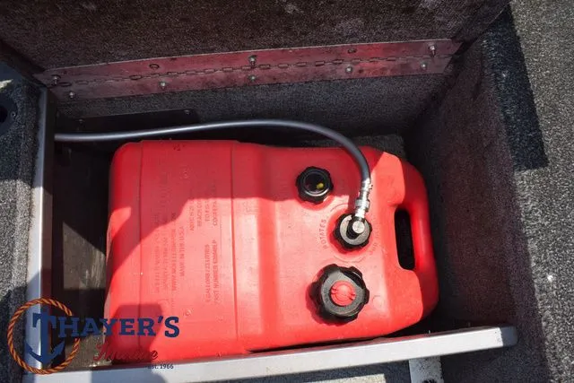 Slide: The Image of Lund 1625 Classic SS 2008 - 19