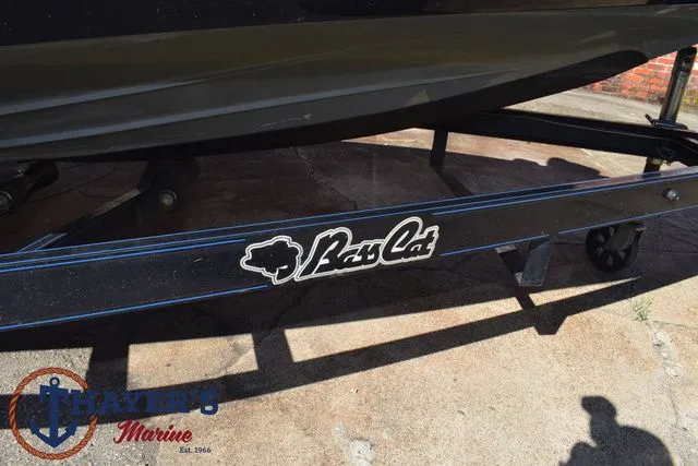 Slide: The Image of Bass Cat Puma FTD 2007 - 8