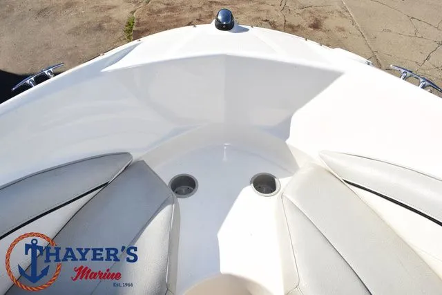 Slide: The Image of Bayliner 185 Bowrider 2011 - 15