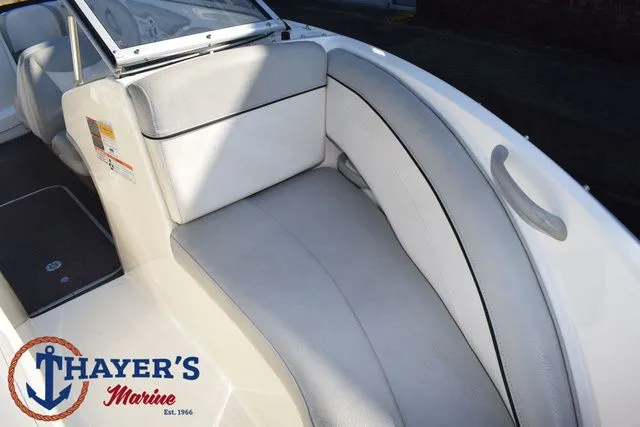 Slide: The Image of Bayliner 185 Bowrider 2011 - 17