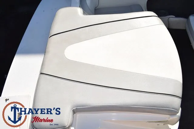 Slide: The Image of Bayliner 185 Bowrider 2011 - 25