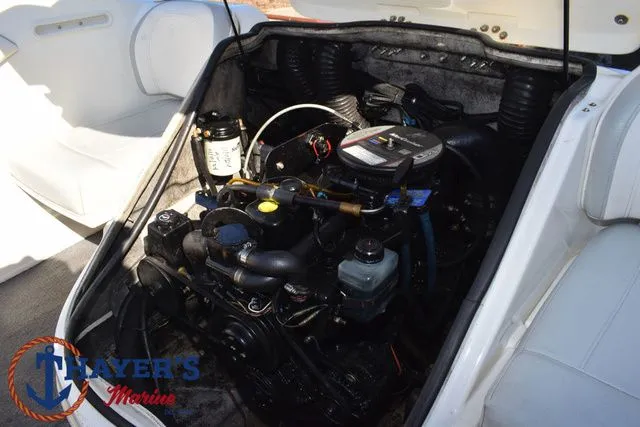 Slide: The Image of Bayliner 185 Bowrider 2011 - 35