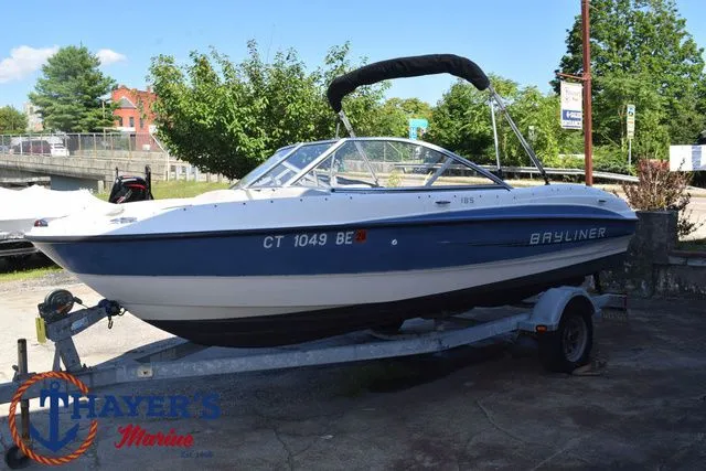 Slide: The Image of Bayliner 185 Bowrider 2011 - 8