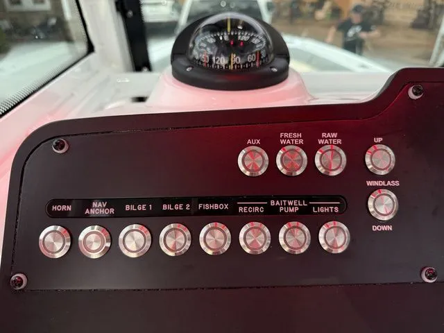 Slide: The Image of Everglades 253 Center Console 2026 - 21