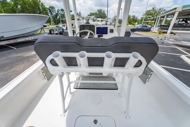 Slide: The Image of Sea Pro 230 Bay 2025 - 12