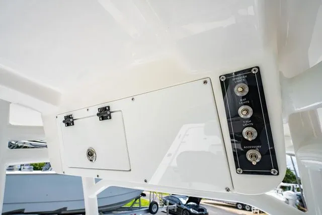 Slide: The Image of Sea Pro 230 Bay 2025 - 15