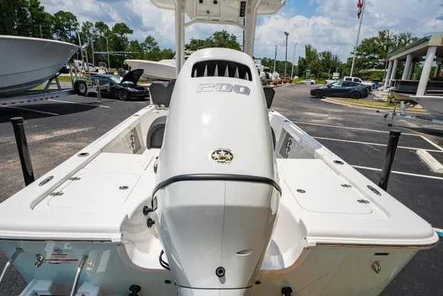 Slide: The Image of Sea Pro 230 Bay 2025 - 4