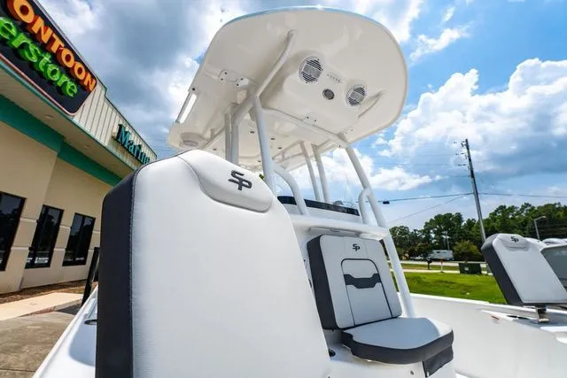 Slide: The Image of Sea Pro 230 Bay 2025 - 8