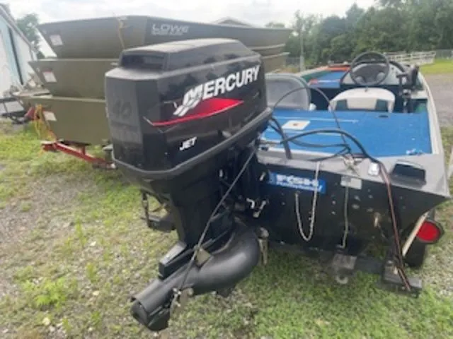 Slide: The Image of Alumacraft 165 2000 - 3