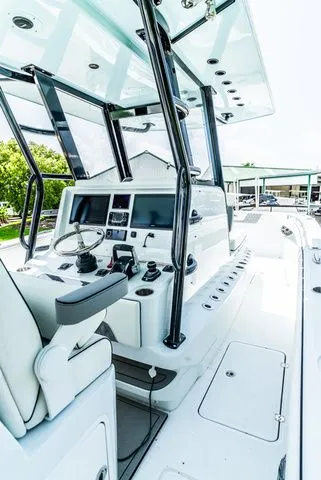 Slide: The Image of Invincible 33 Catamaran 2026 - 14