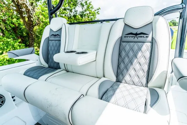 Slide: The Image of Invincible 33 Catamaran 2026 - 19