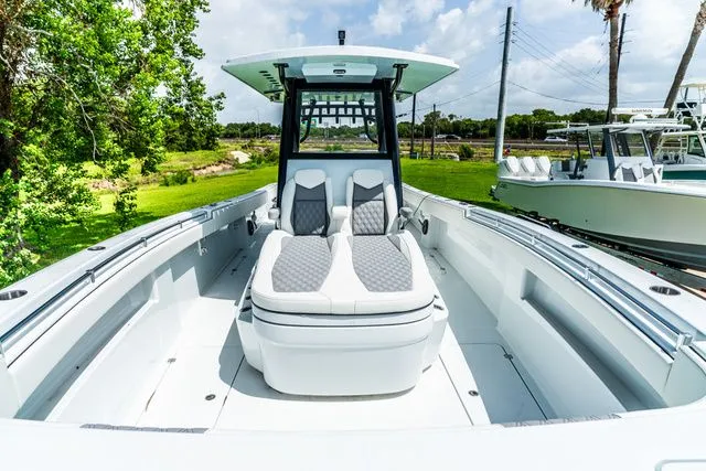 Slide: The Image of Invincible 33 Catamaran 2026 - 25