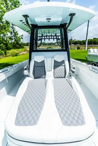 Slide: The Image of Invincible 33 Catamaran 2026 - 28