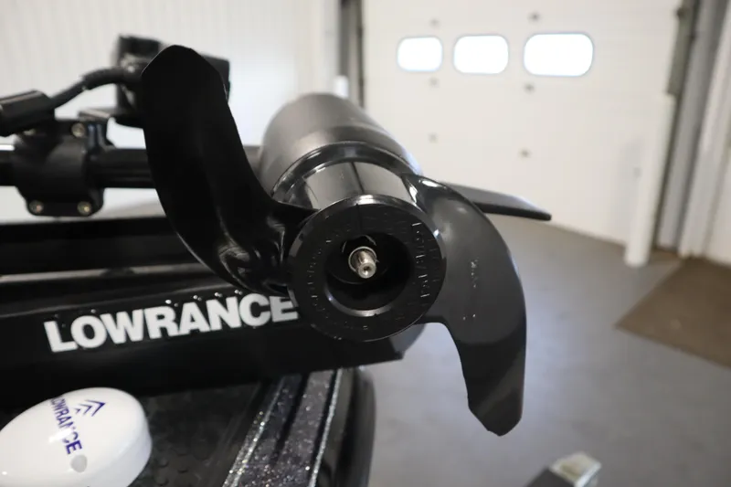 Slide: The Image of Close-up of a 2023 Ranger Z519 boat propeller with Lowrance equipment. - 13
