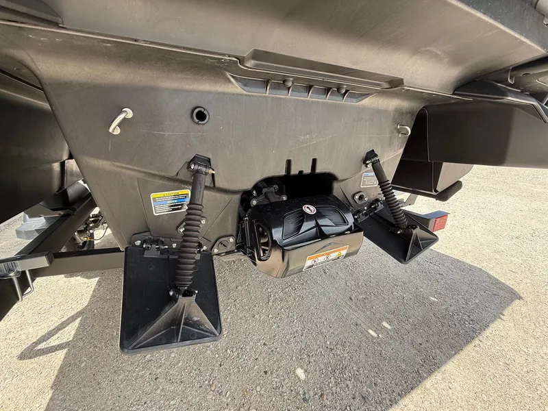 Slide: The Image of Sea-Doo Switch Fish 2025 - 9