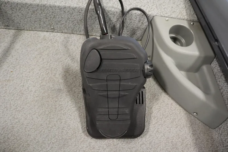 Slide: The Image of Foot pedal control on 2017 Tracker 20 CW Pontoon boat. - 14