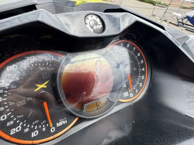 Slide: The Image of Sea-Doo RXP 2017 - 22