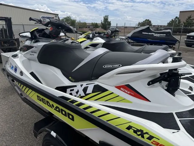 Slide: The Image of Sea-Doo RXT 2017 - 7