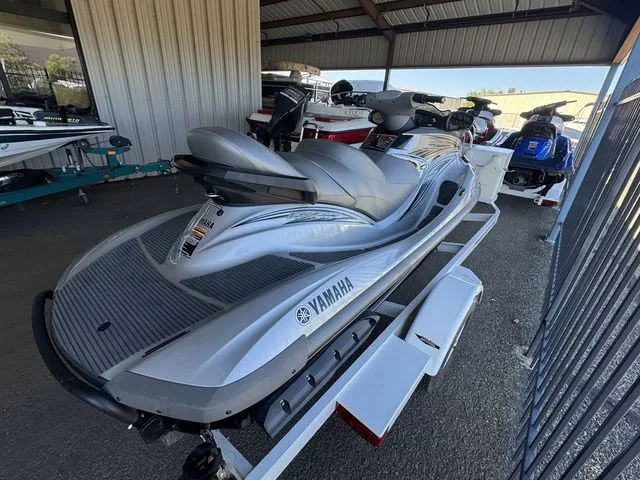 Slide: The Image of Yamaha WaveRunner FX 2007 - 6