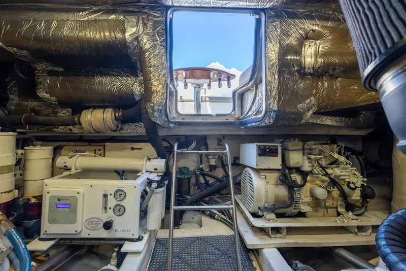 Slide: The Image of Water maker and Genset - 47