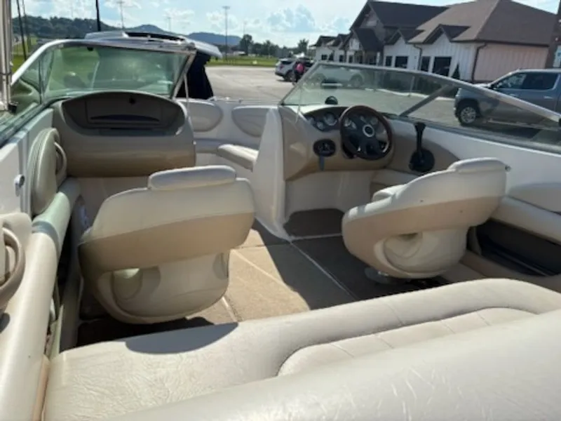 Slide: The Image of Chaparral 204 SSi 2004 - 2