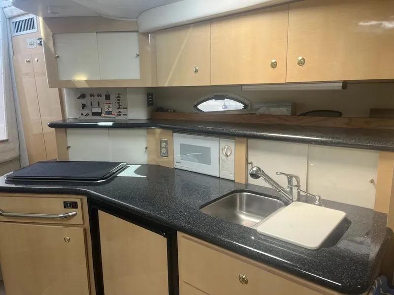 Slide: The Image of Maxum 3300 SCR 2001 - 8